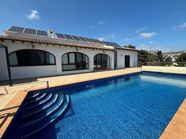 7 soveværelse Villa til salg i Moraira, Teulada-Moraira med swimmingpool garage - € 995.000 (Ref: 8978523)