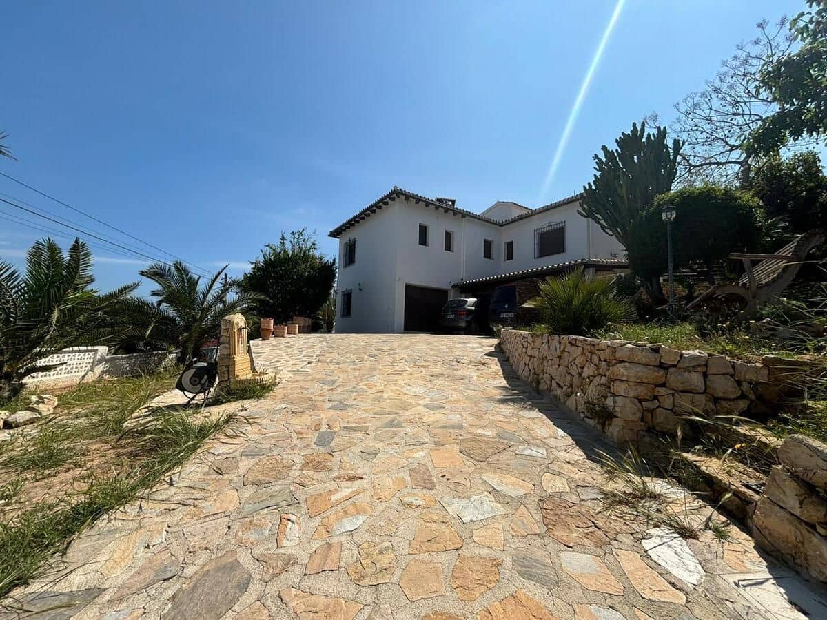7 soveværelse Villa til salg i Moraira med swimmingpool garage - € 995.000 (Ref: 8978523)