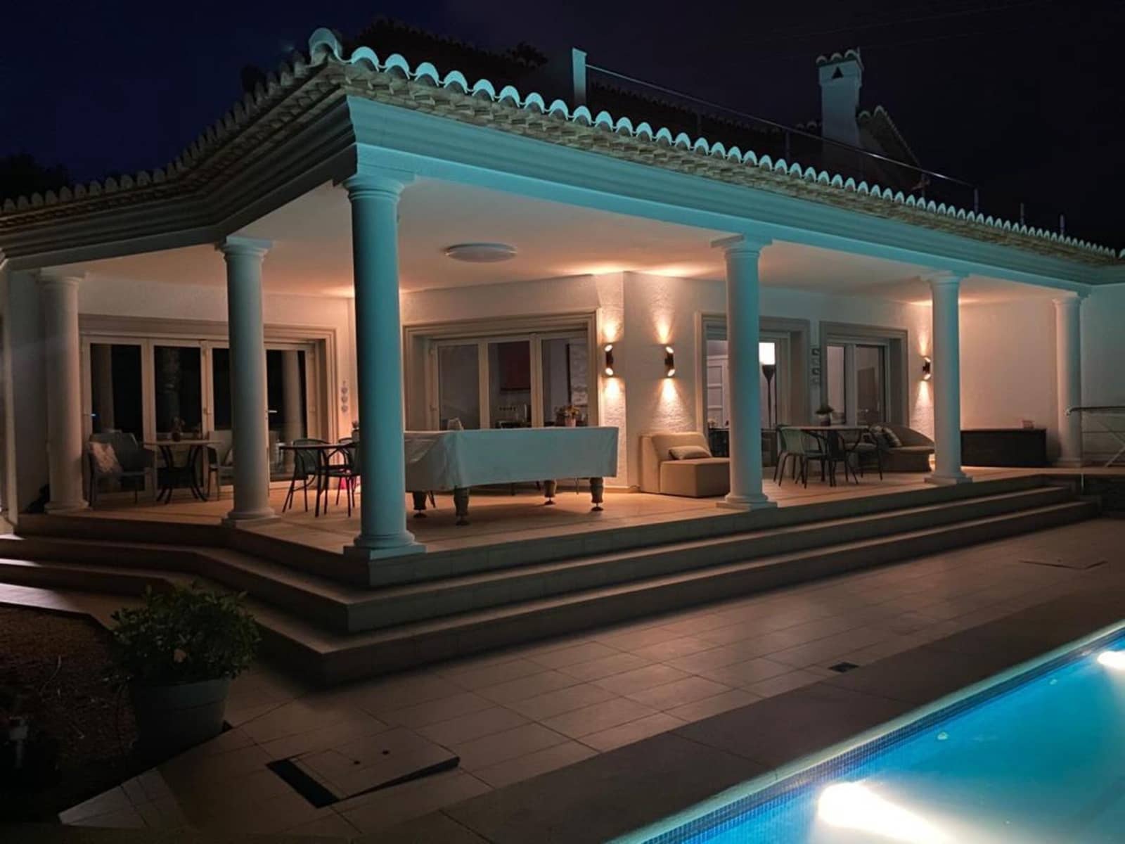 4 soveværelse Villa til salg i Calpe / Calp med swimmingpool garage - € 1.195.000 (Ref: 8993630)