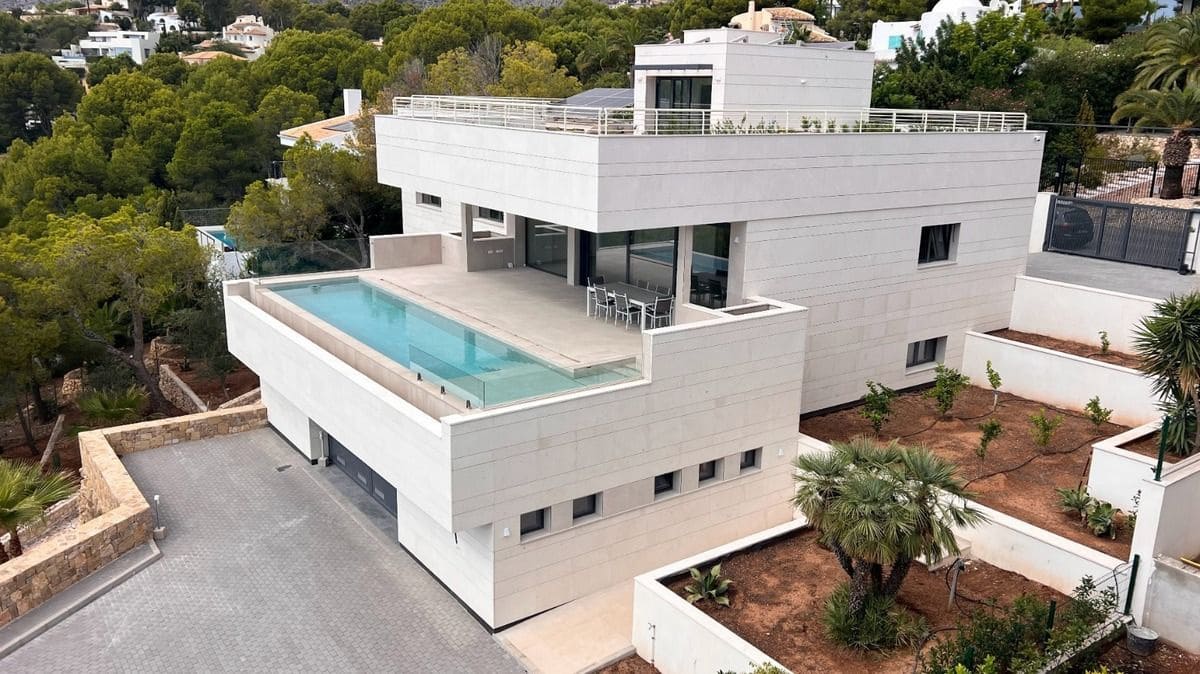 5 soverom Villa til salgs i Altea med svømmebasseng garasje - € 2 950 000 (Ref: 9020696)