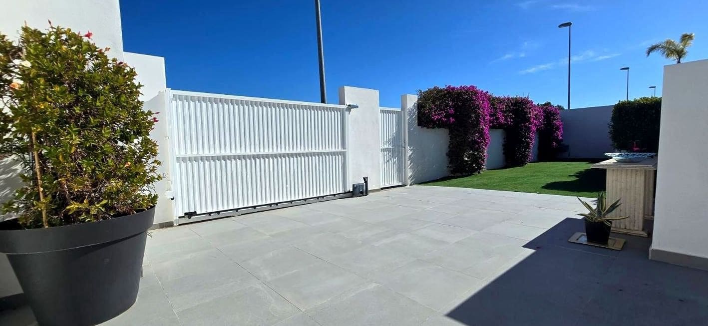 2 Zimmer Villa zu verkaufen in Polop mit Pool Garage - 530.000 € (Ref: 9073192)