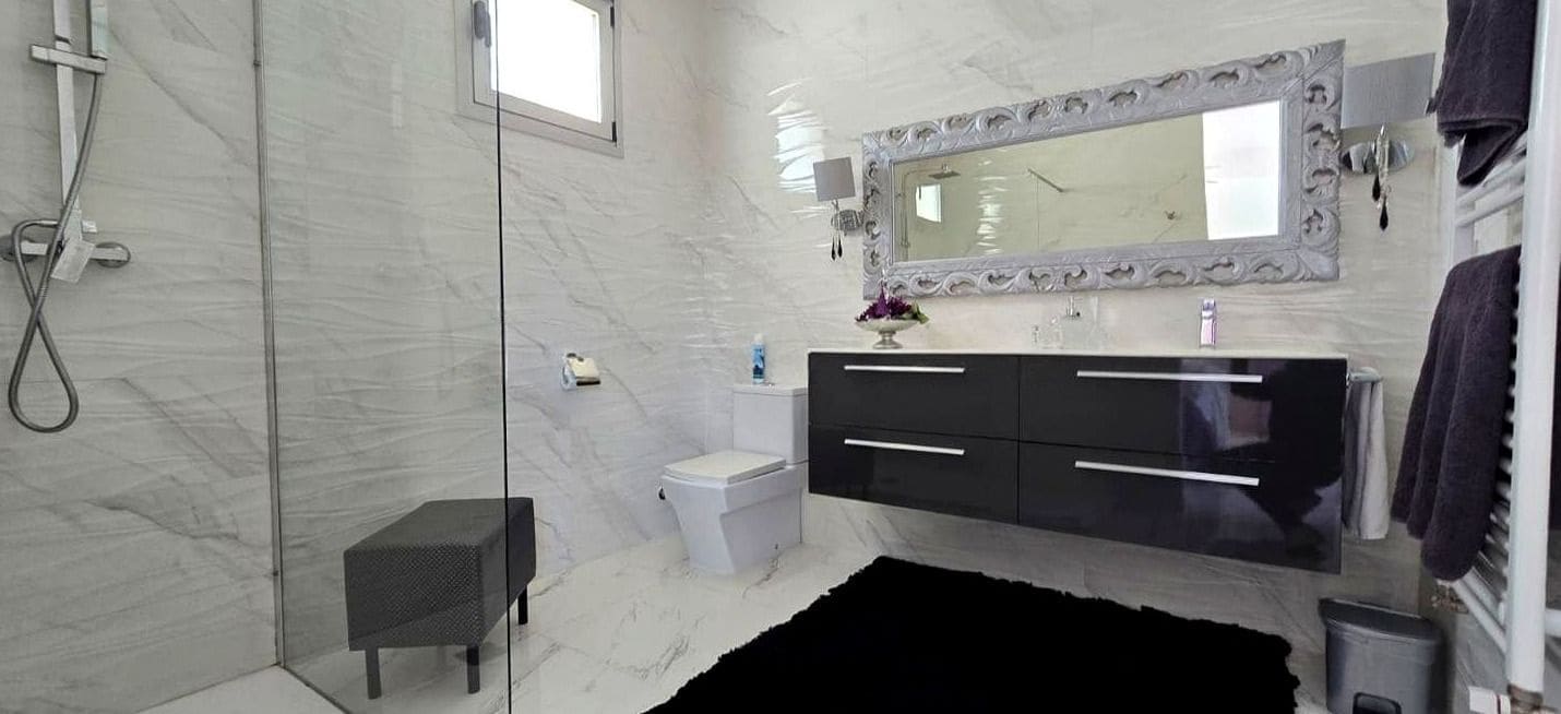 2 Zimmer Villa zu verkaufen in Polop mit Pool Garage - 530.000 € (Ref: 9073192)