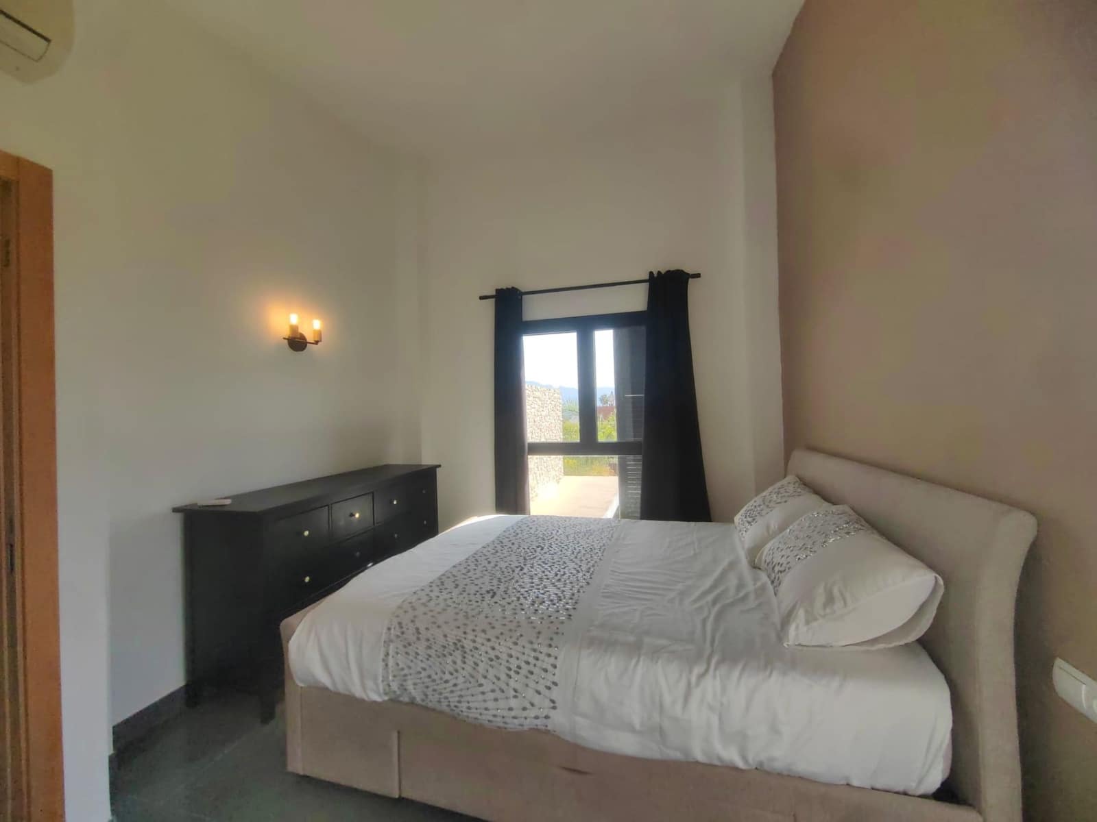 3 soveværelse Villa til salg i Polop med swimmingpool garage - € 460.000 (Ref: 9073193)