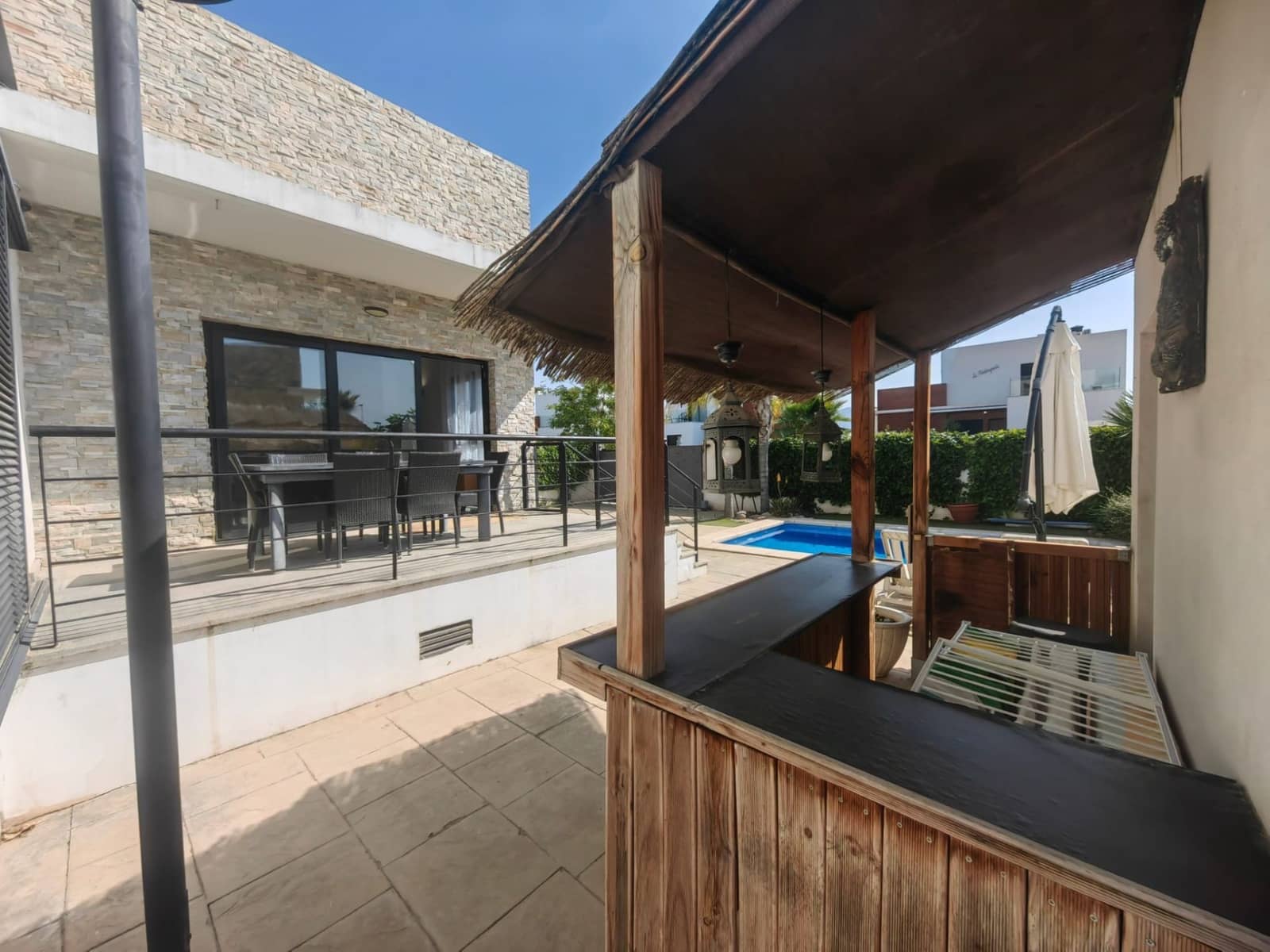 3 soveværelse Villa til salg i Polop med swimmingpool garage - € 460.000 (Ref: 9073193)