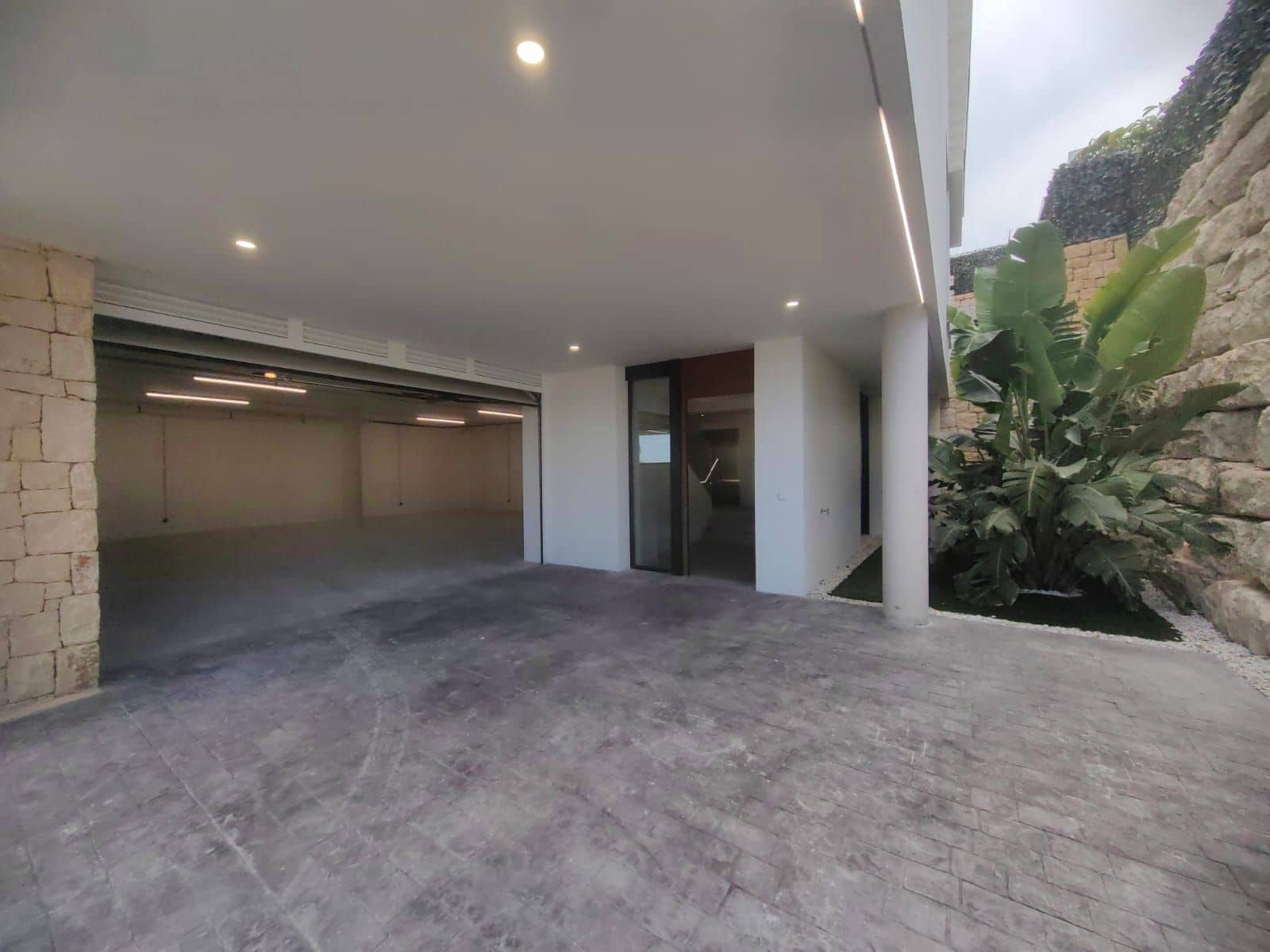 6 soverom Villa til salgs i Finestrat med svømmebasseng garasje - € 2 700 000 (Ref: 9100525)