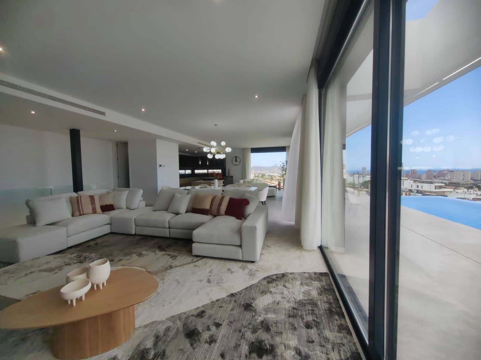 6 soverom Villa til salgs i Finestrat med svømmebasseng garasje - € 2 700 000 (Ref: 9100525)