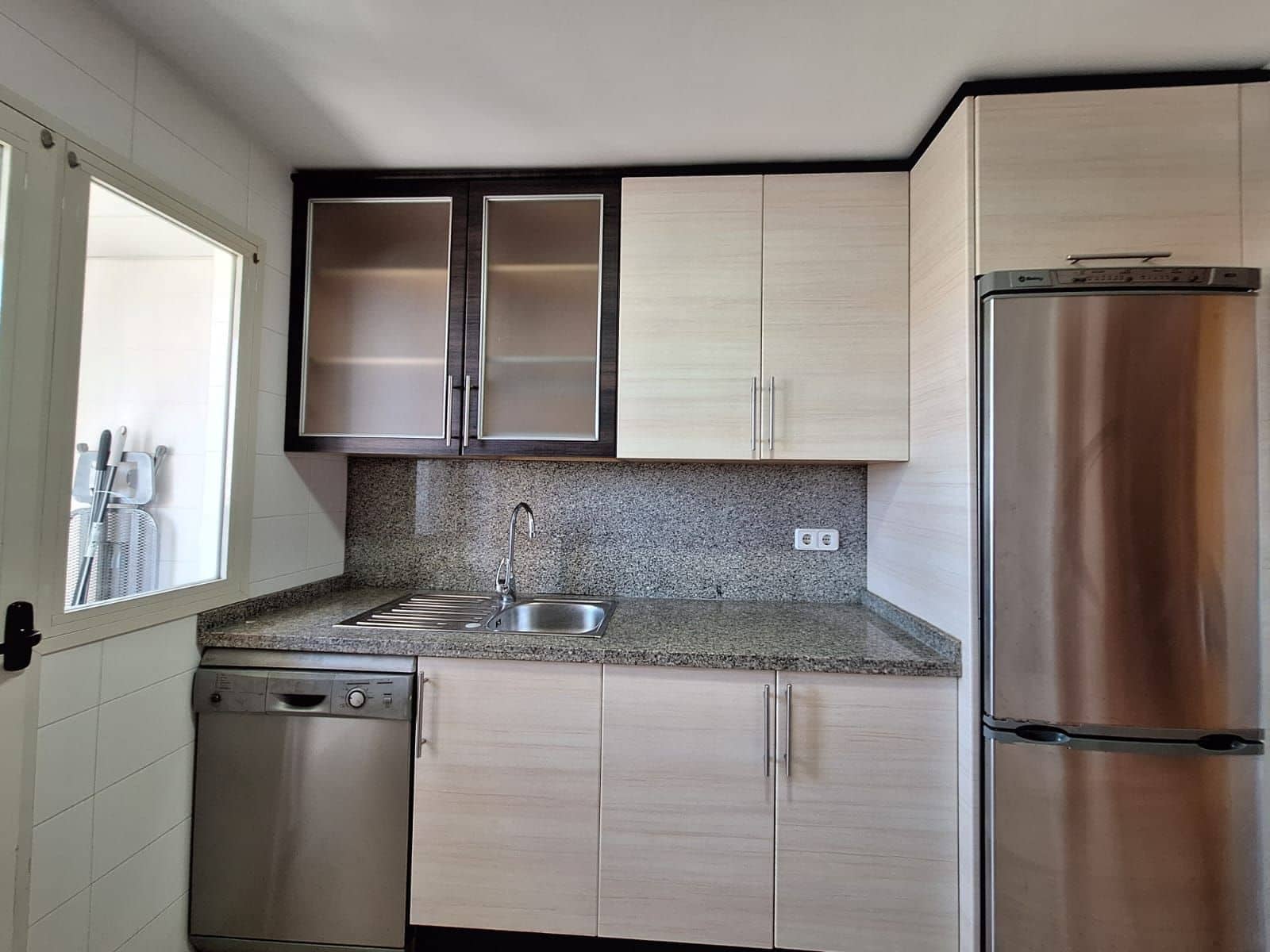 2 bedroom Apartment for sale in Benidorm with pool garage - € 350,000 (Ref: 9124669)