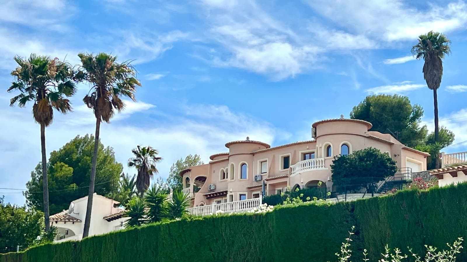 4 soveværelse Villa til salg i Calpe / Calp med swimmingpool garage - € 849.000 (Ref: 9128012)