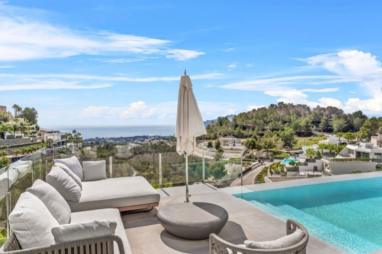 5 soveværelse Villa til salg i Benissa med swimmingpool garage - € 3.500.000 (Ref: 9129522)