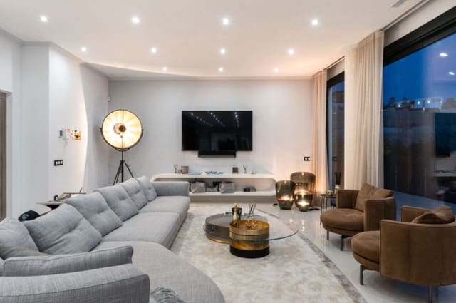 5 bedroom Villa for sale in Benissa with pool garage - € 3,500,000 (Ref: 9129522)