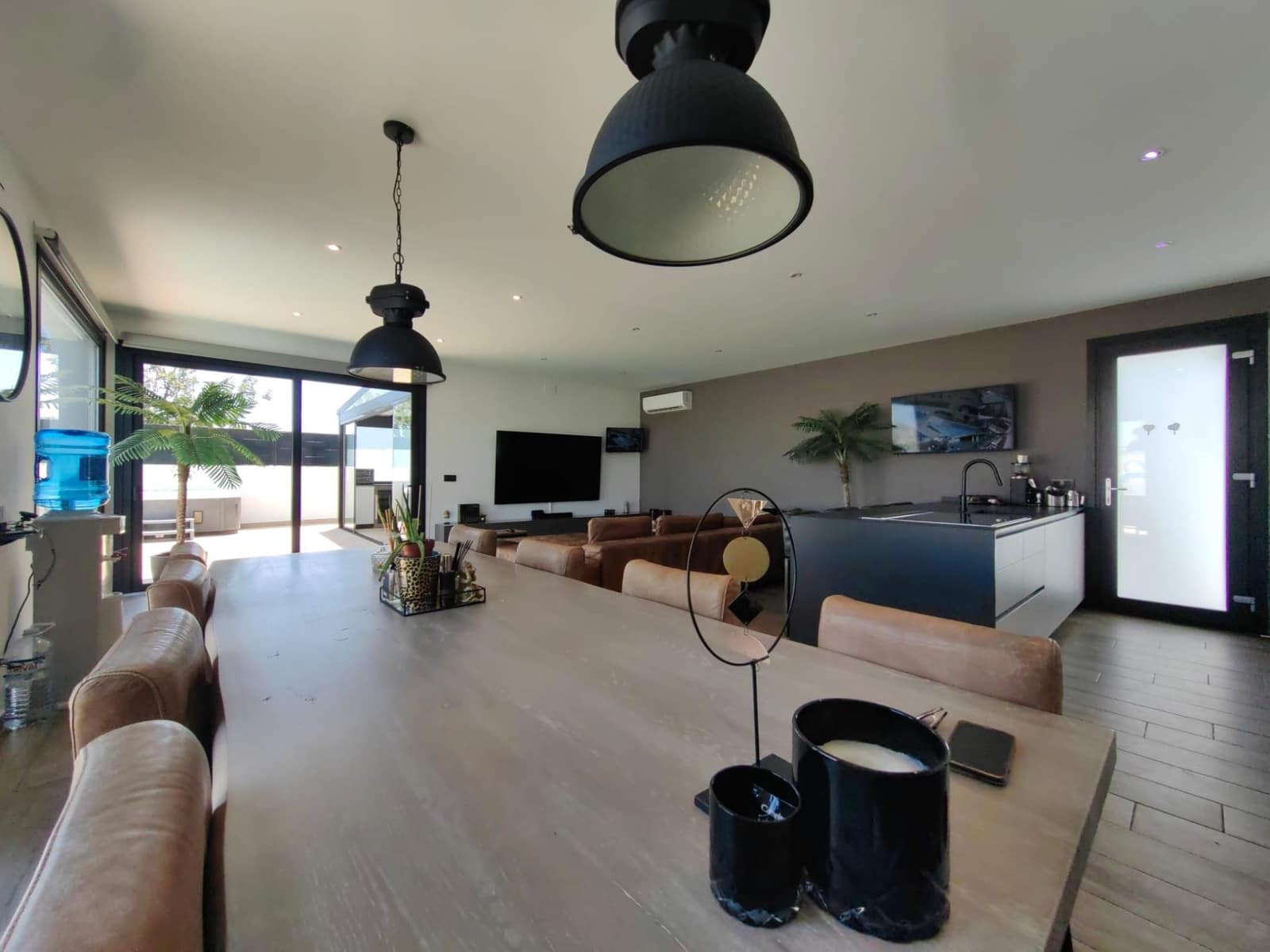 4 soverom Villa til salgs i Calpe / Calp med svømmebasseng garasje - € 1 299 000 (Ref: 9153651)