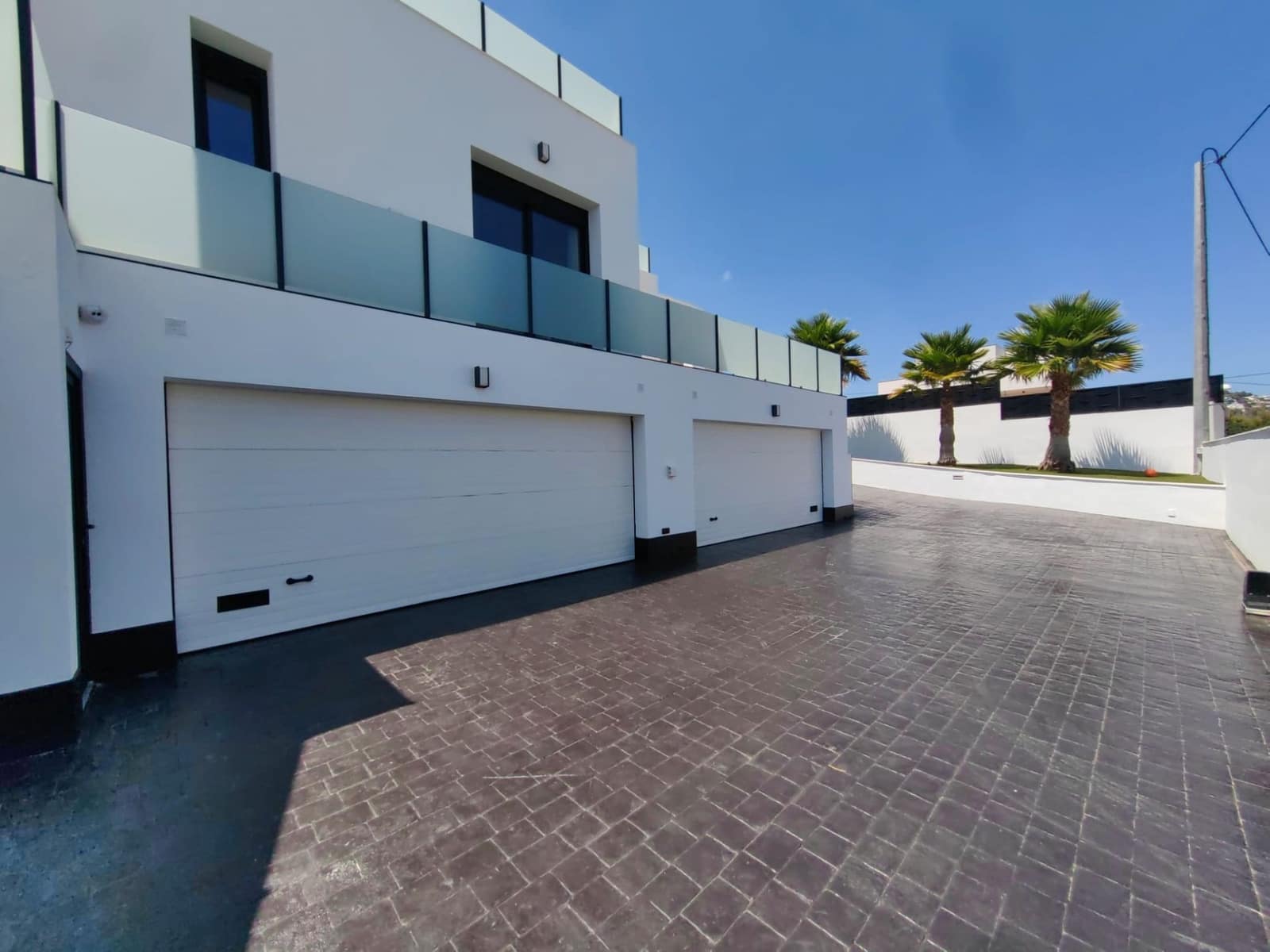 4 soverom Villa til salgs i Calpe / Calp med svømmebasseng garasje - € 1 299 000 (Ref: 9153651)