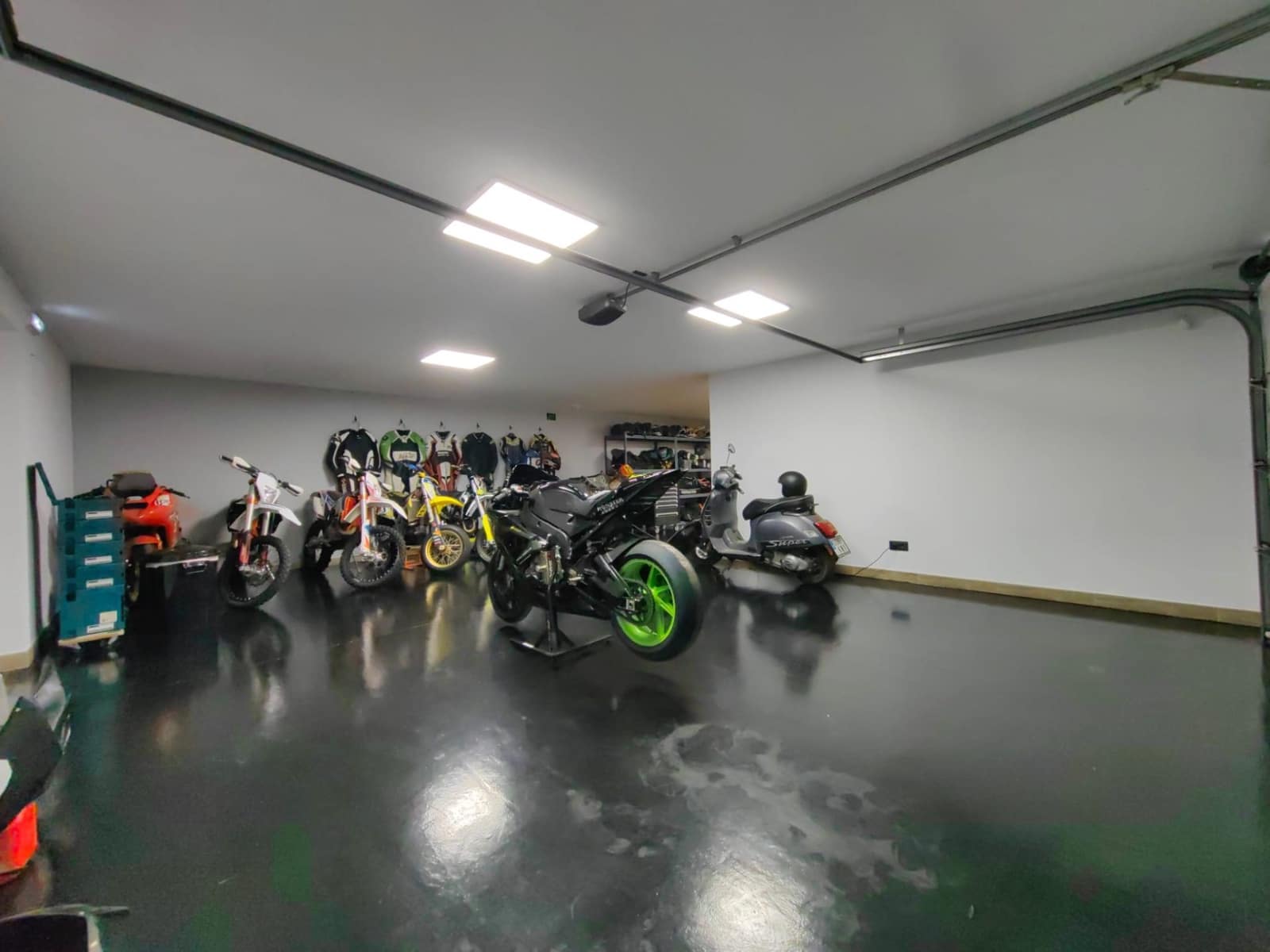 4 soverom Villa til salgs i Calpe / Calp med svømmebasseng garasje - € 1 299 000 (Ref: 9153651)