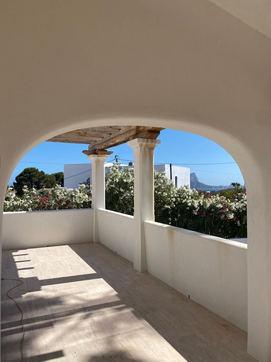 5 soverom Villa til salgs i Moraira med svømmebasseng garasje - € 2 750 000 (Ref: 9169363)