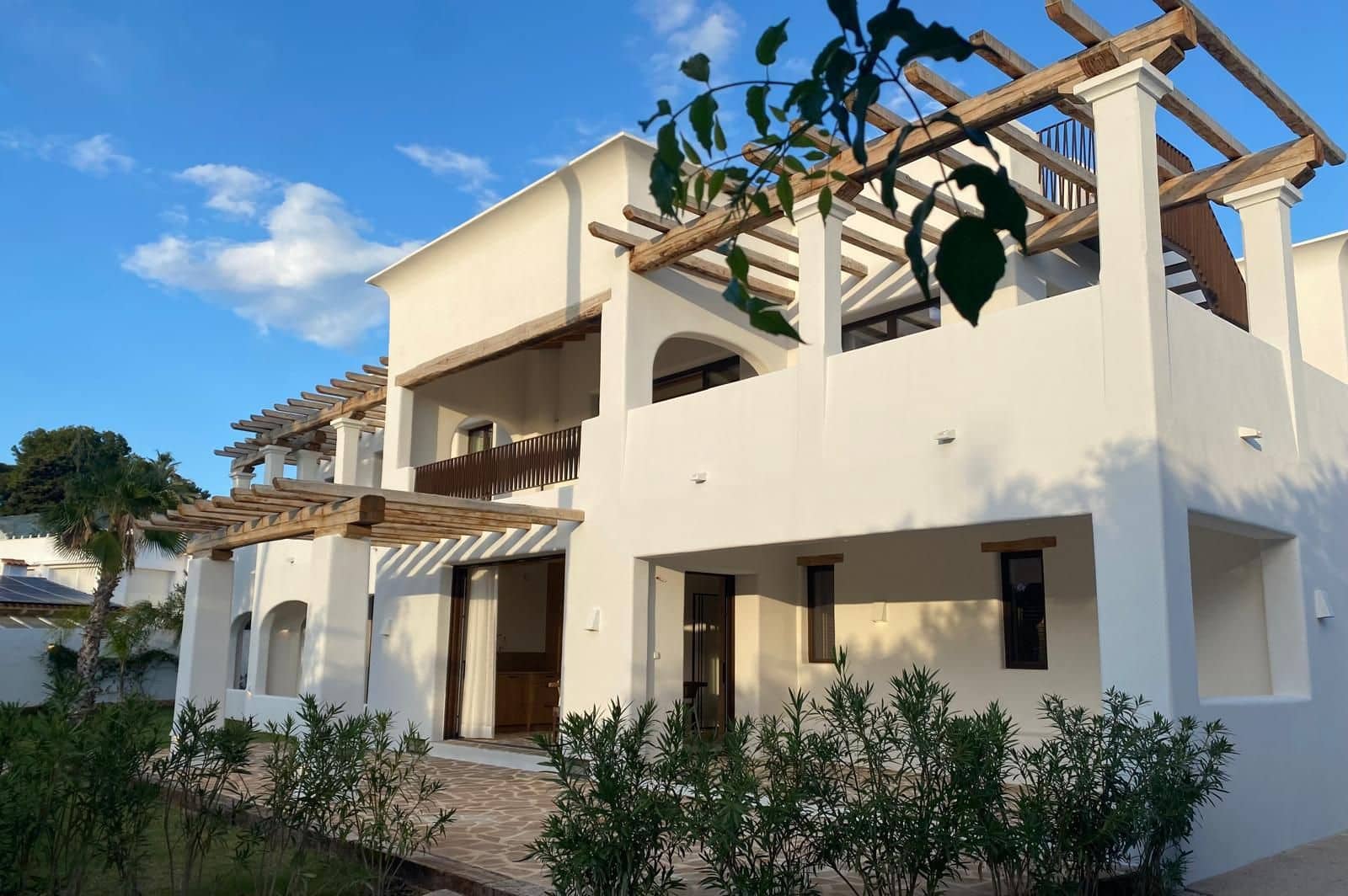 5 soverom Villa til salgs i Moraira med svømmebasseng garasje - € 2 750 000 (Ref: 9169363)