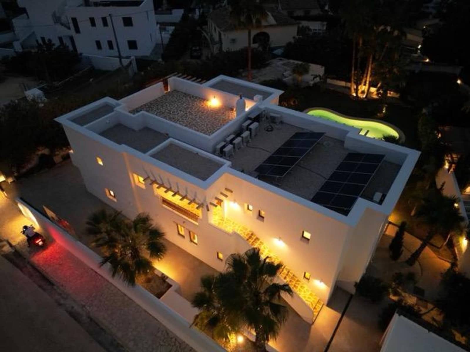 5 soverom Villa til salgs i Moraira med svømmebasseng garasje - € 2 750 000 (Ref: 9169363)