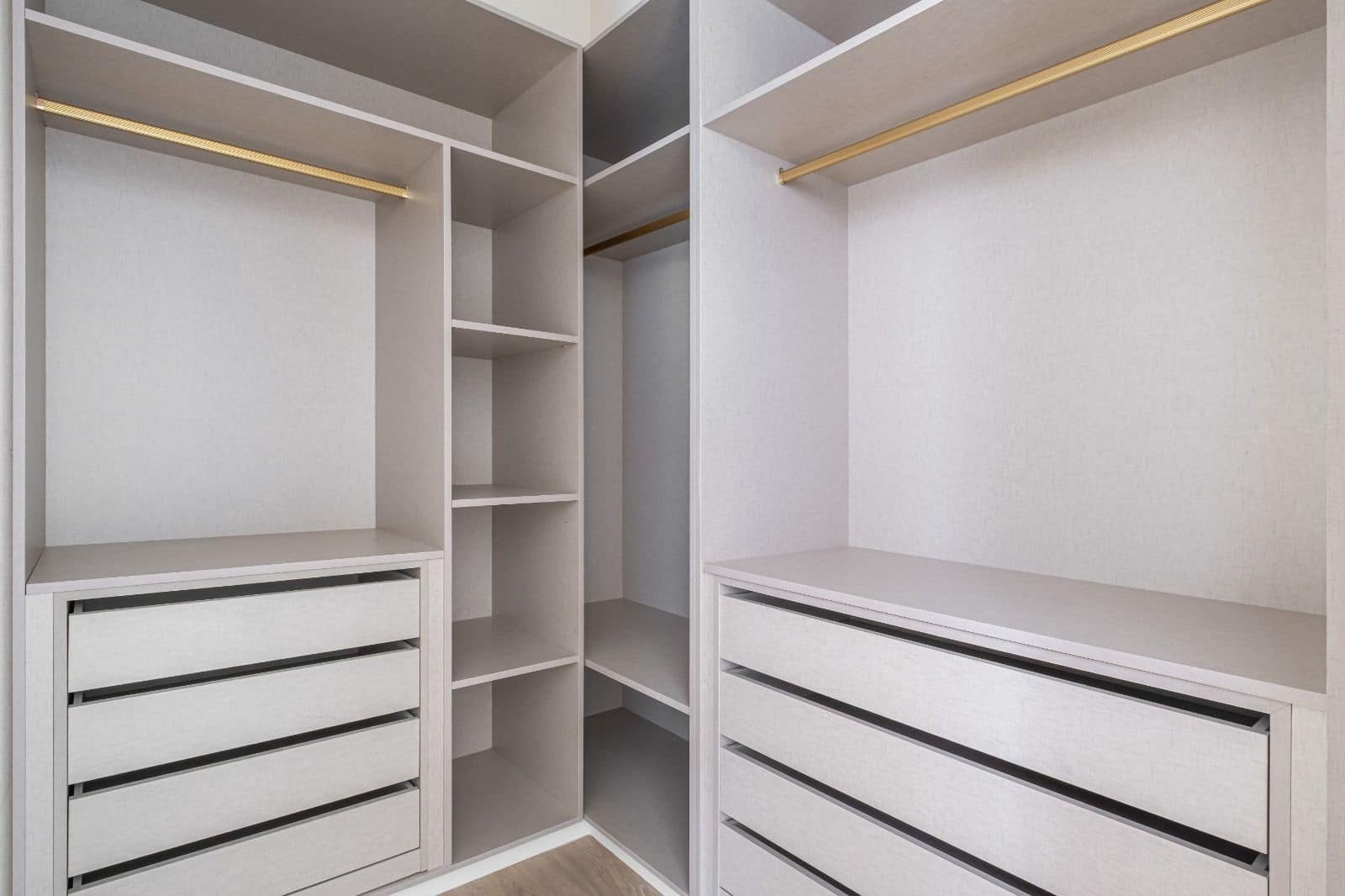 3 soveværelse Lejlighed til salg i Benidorm med swimmingpool garage - € 1.095.000 (Ref: 9169364)