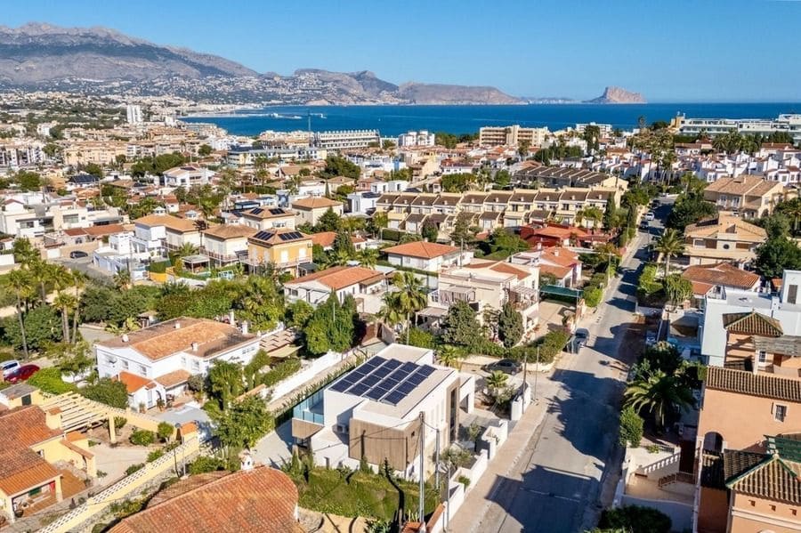 4 soveværelse Villa til salg i Albir med swimmingpool garage - € 1.300.000 (Ref: 9169368)