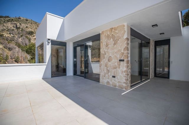 4 soverom Villa til salgs i Altea med svømmebasseng garasje - € 890 000 (Ref: 9169374)