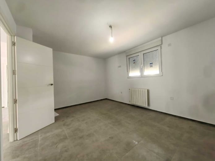 4 soverom Villa til salgs i La Nucia med svømmebasseng garasje - € 750 000 (Ref: 9189050)