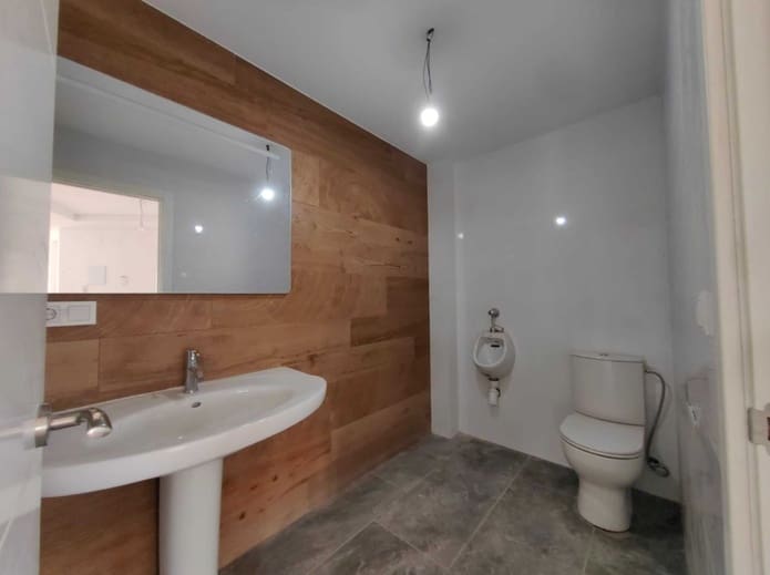 4 soverom Villa til salgs i La Nucia med svømmebasseng garasje - € 750 000 (Ref: 9189050)