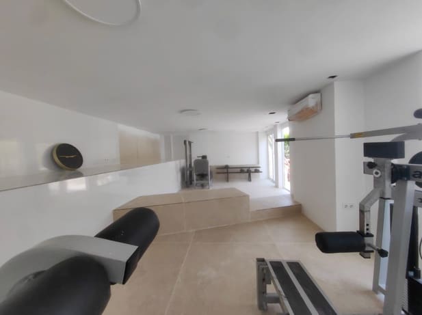 Chalet de 4 habitaciones en Altea en venta con piscina garaje - 1.750.000 € (Ref: 9195314)