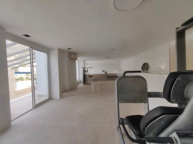 Chalet de 4 habitaciones en Altea en venta con piscina garaje - 1.750.000 € (Ref: 9195314)