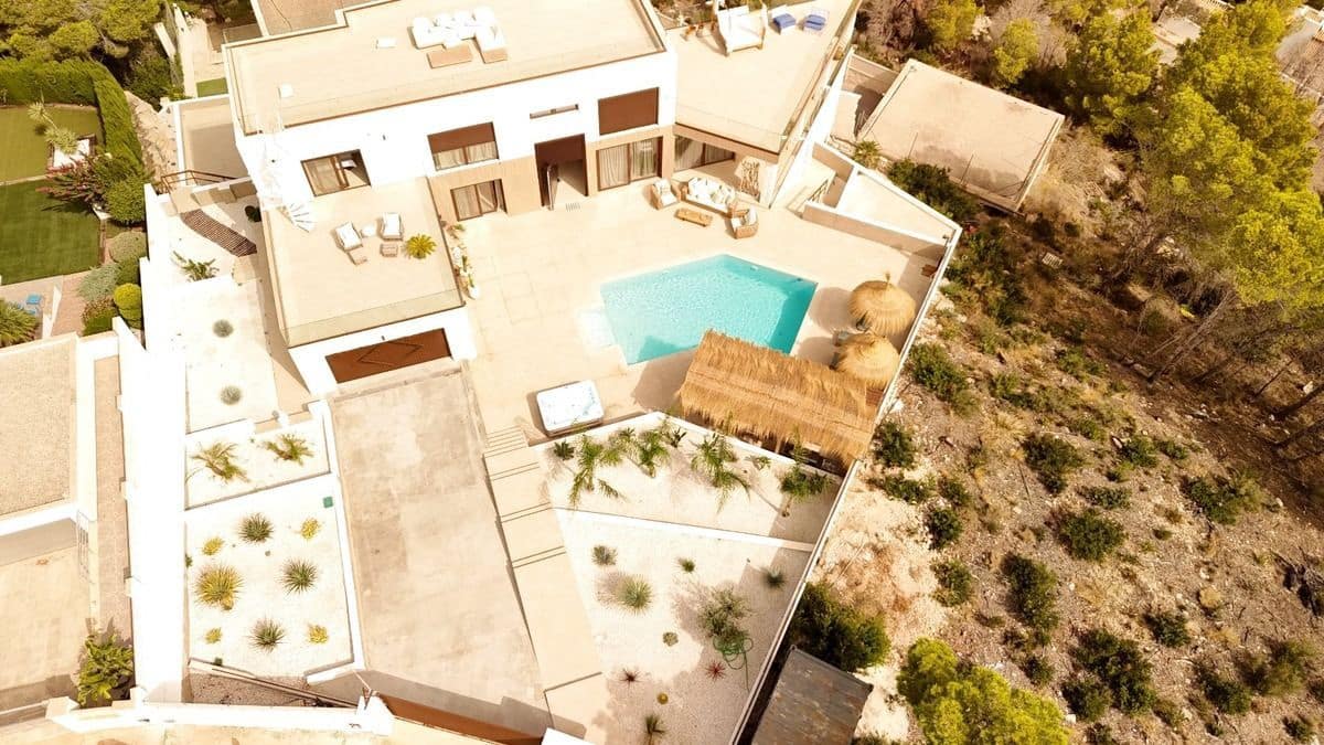 Chalet de 4 habitaciones en Altea en venta con piscina garaje - 1.750.000 € (Ref: 9195314)