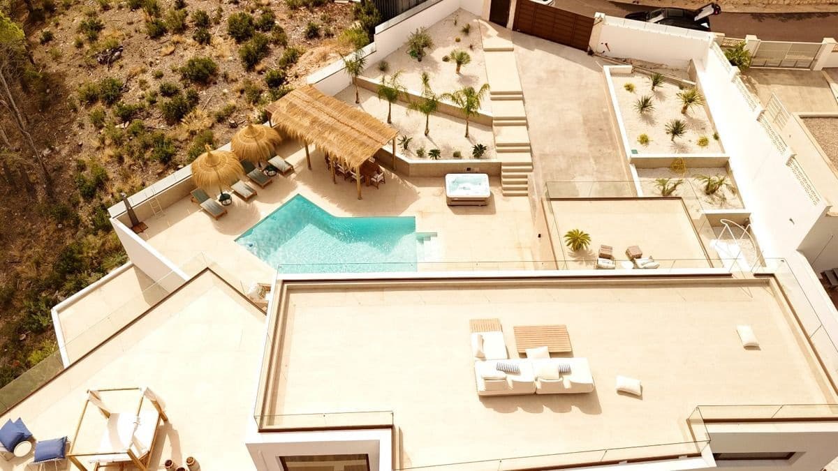 Chalet de 4 habitaciones en Altea en venta con piscina garaje - 1.750.000 € (Ref: 9195314)