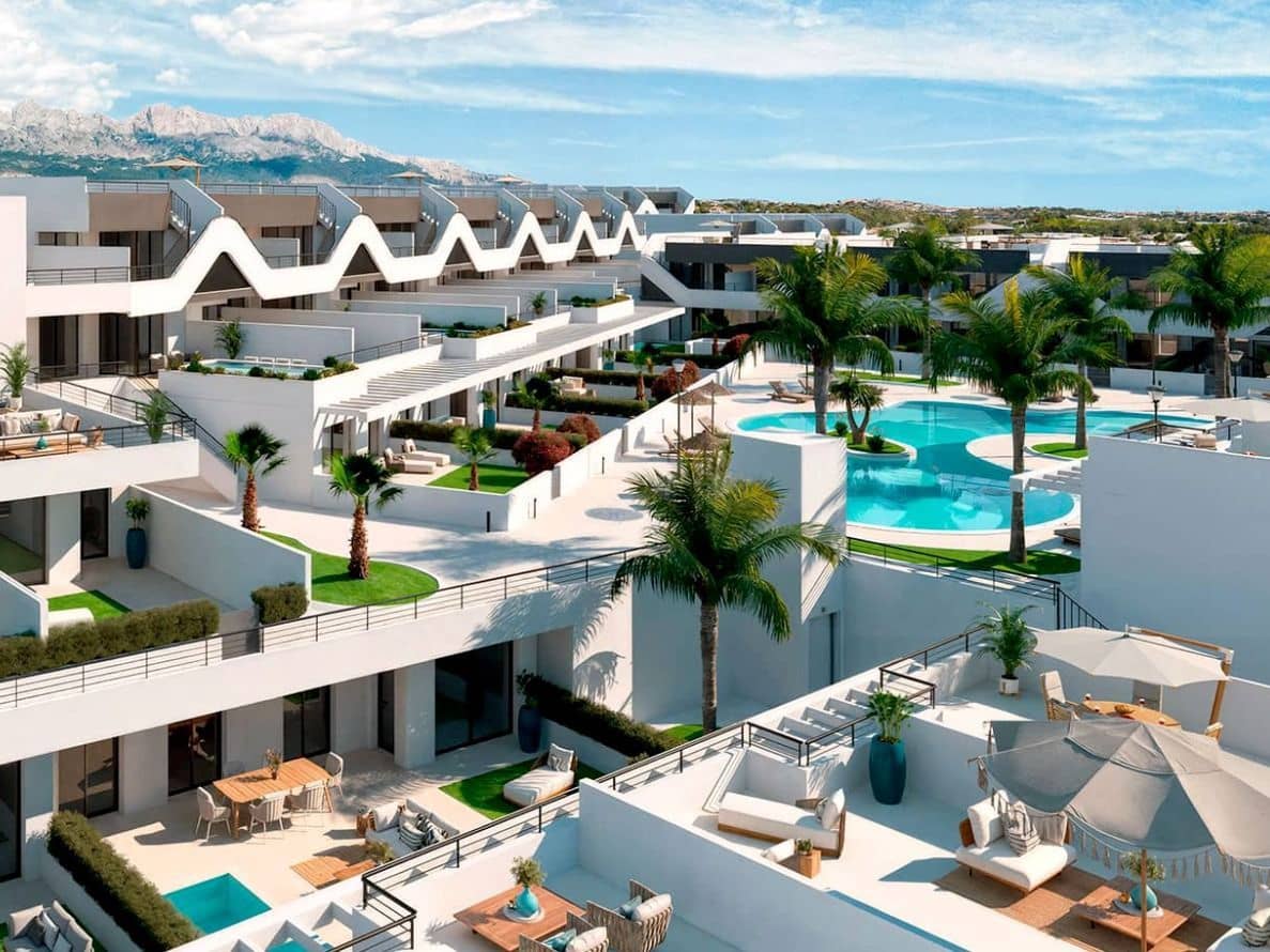 Apartamento de 2 habitaciones en Alfaz del Pi / L'Alfàs del Pi en venta con piscina garaje - 344.000 € (Ref: 9230375)