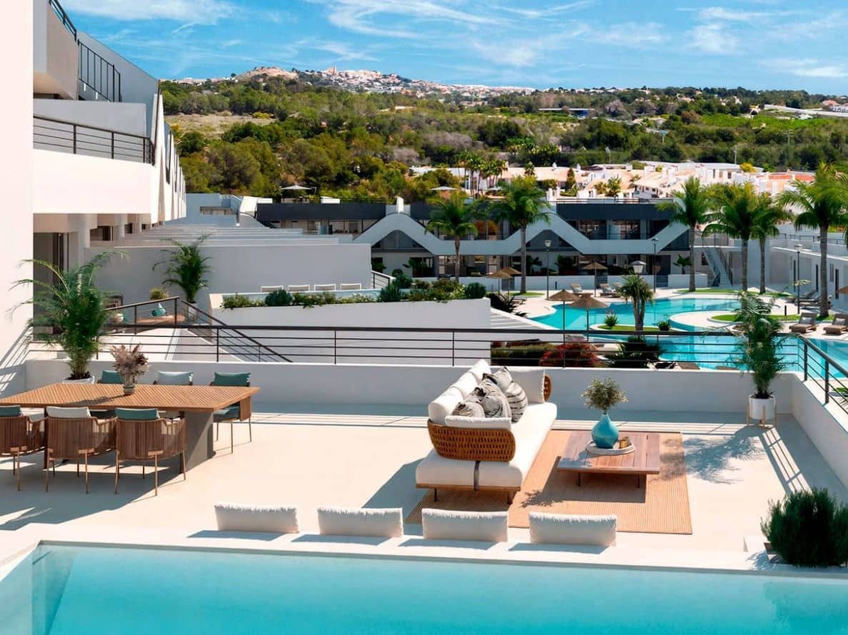 Apartamento de 2 habitaciones en Alfaz del Pi / L'Alfàs del Pi en venta con piscina garaje - 344.000 € (Ref: 9230375)