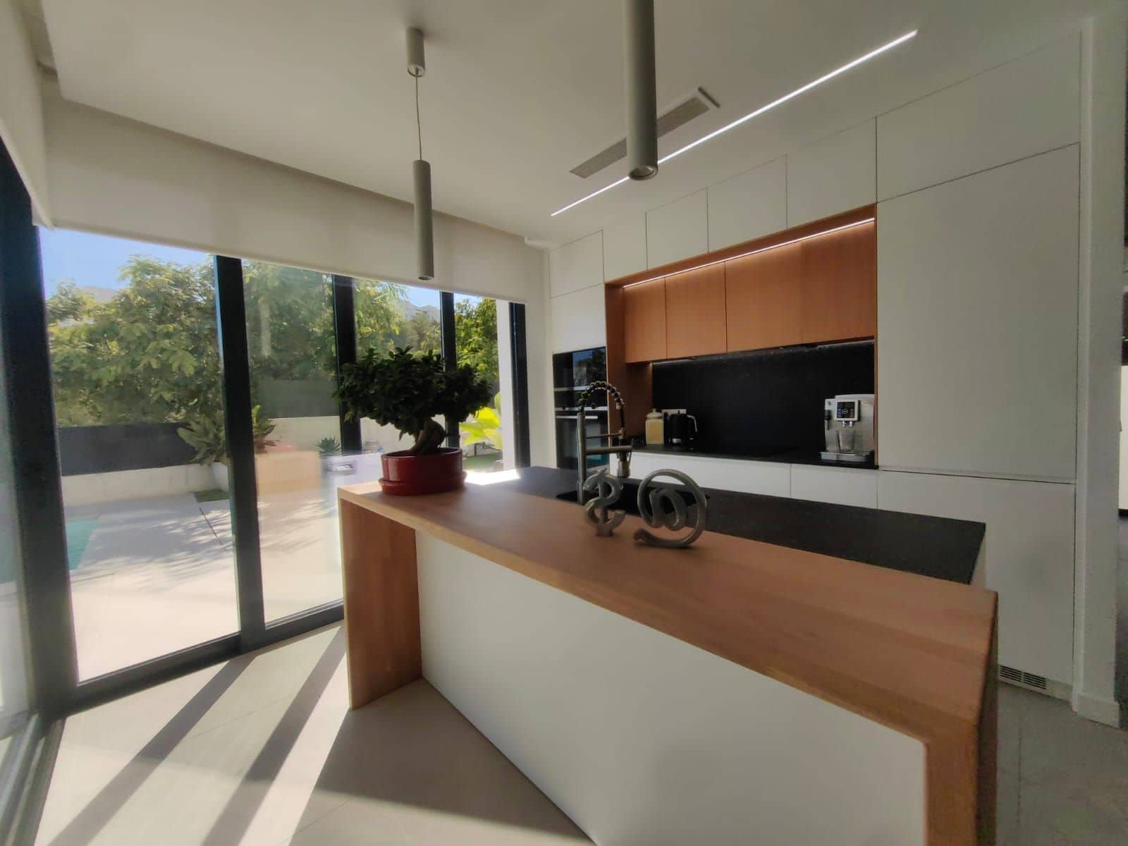 3 soverom Villa til salgs i Finestrat med svømmebasseng garasje - € 825 000 (Ref: 9239660)