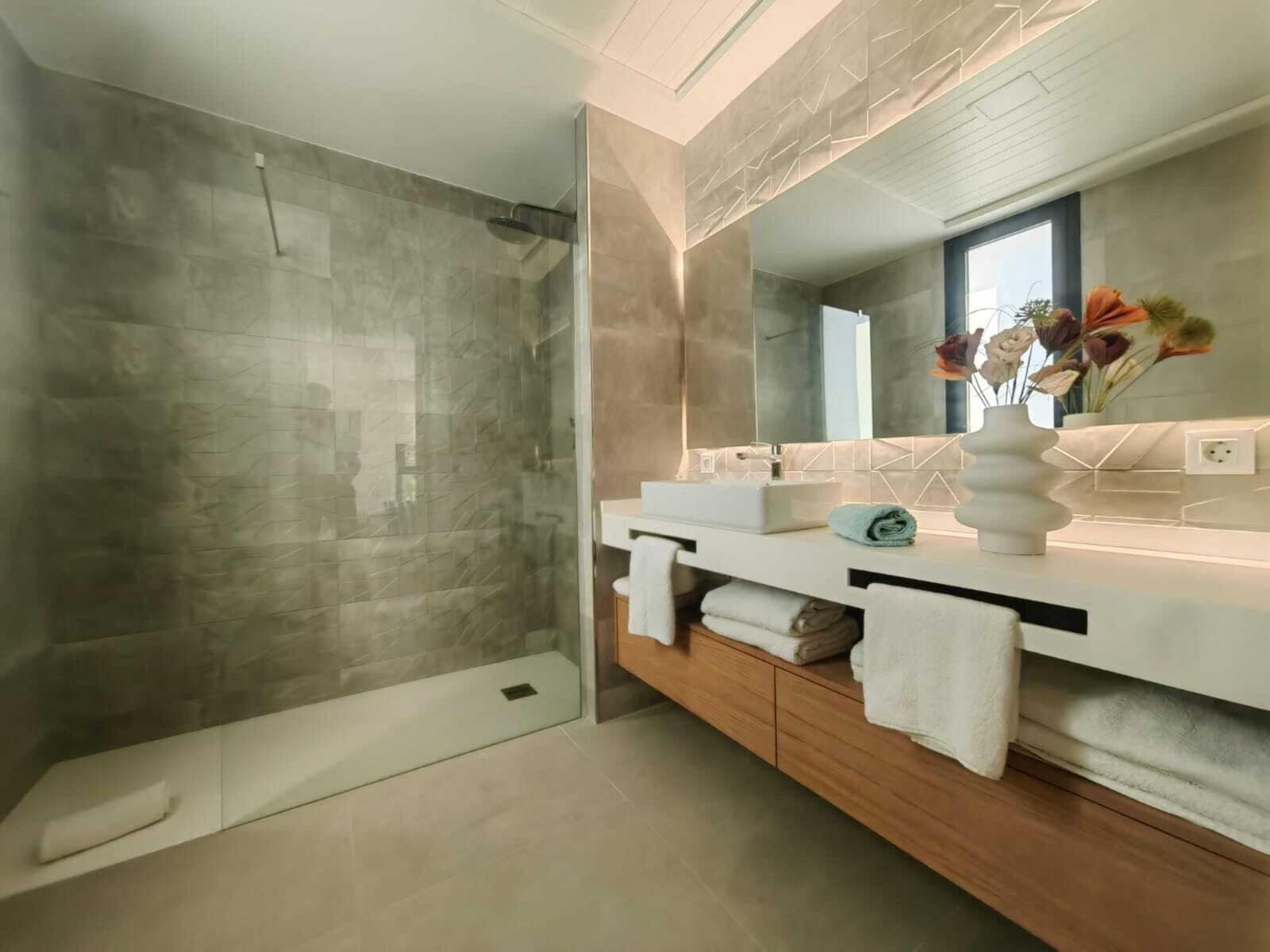 3 soverom Villa til salgs i Finestrat med svømmebasseng garasje - € 825 000 (Ref: 9239660)