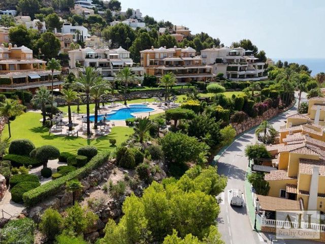 3 sovrum Lägenhet till salu i Altea med pool garage - 820 000 € (Ref: 9242782)