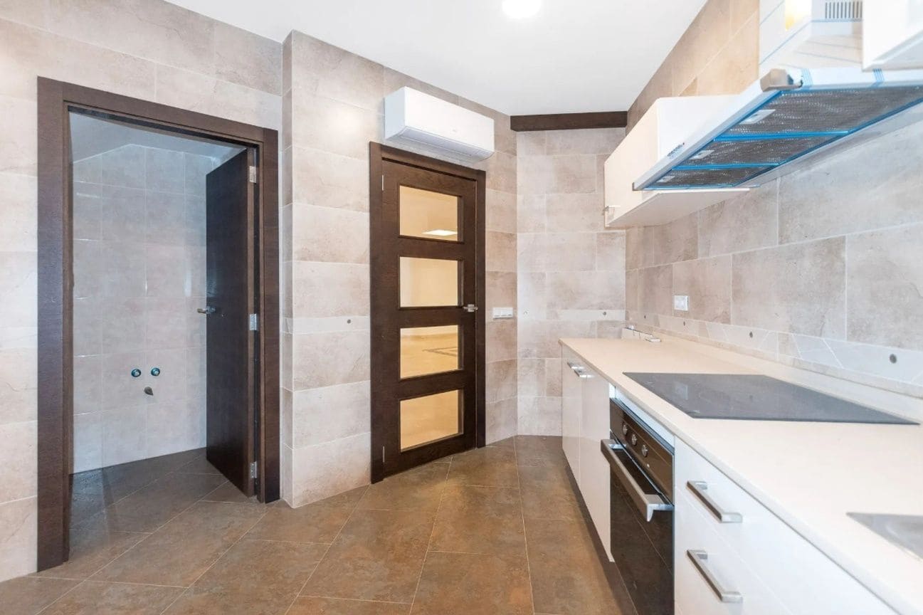 6 soveværelse Villa til salg i Alfaz del Pi / L'Alfas del Pi med swimmingpool garage - € 1.600.000 (Ref: 9247987)