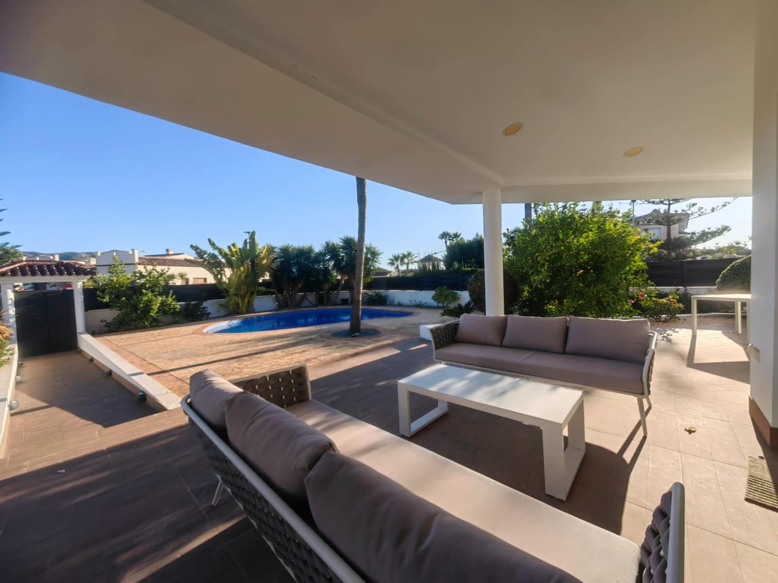 6 soveværelse Villa til salg i Alfaz del Pi / L'Alfas del Pi med swimmingpool garage - € 1.600.000 (Ref: 9247987)