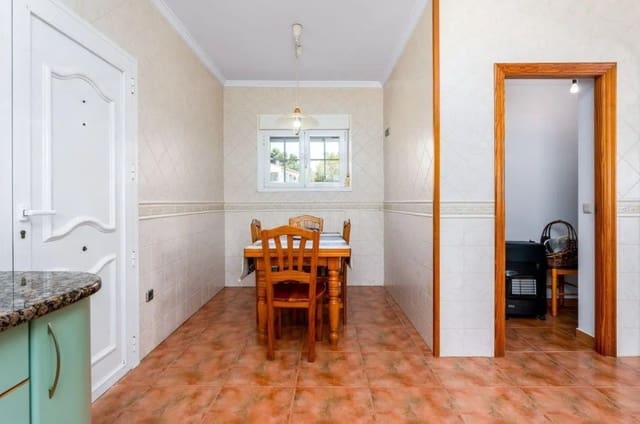 5 bedroom Villa for sale in Cometa - Carrió, Calpe / Calp with pool garage - € 725,000 (Ref: 9304890)