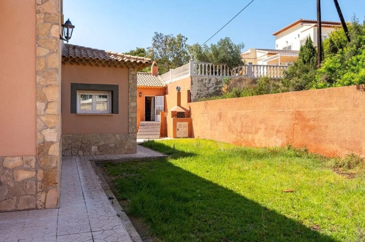 5 sovrum Villa till salu i Calpe / Calp med pool garage - 725 000 € (Ref: 9304890)