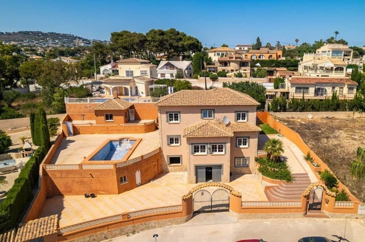 5 sovrum Villa till salu i Calpe / Calp med pool garage - 725 000 € (Ref: 9304890)