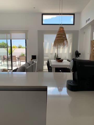 3 soveværelse Villa til salg i Polop med swimmingpool garage - € 495.000 (Ref: 9312417)