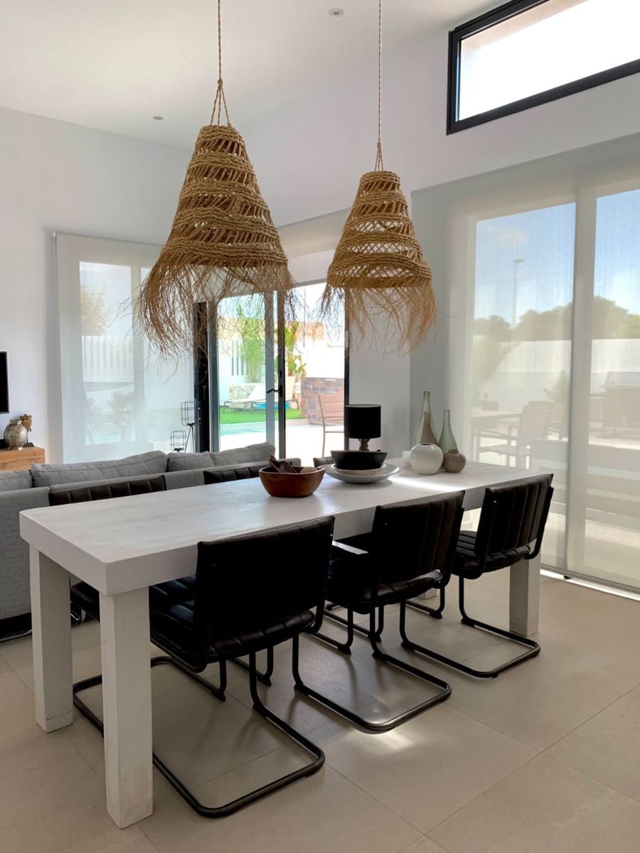 Chalet de 3 habitaciones en Polop en venta con piscina garaje - 495.000 € (Ref: 9312417)