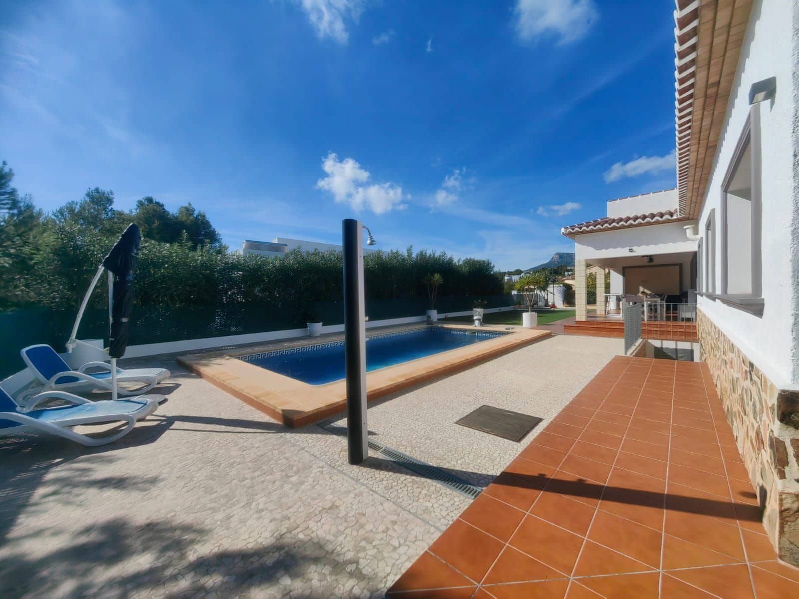 4 slaapkamer Villa te koop in Calpe / Calp met zwembad garage - € 899.500 (Ref: 9346985)