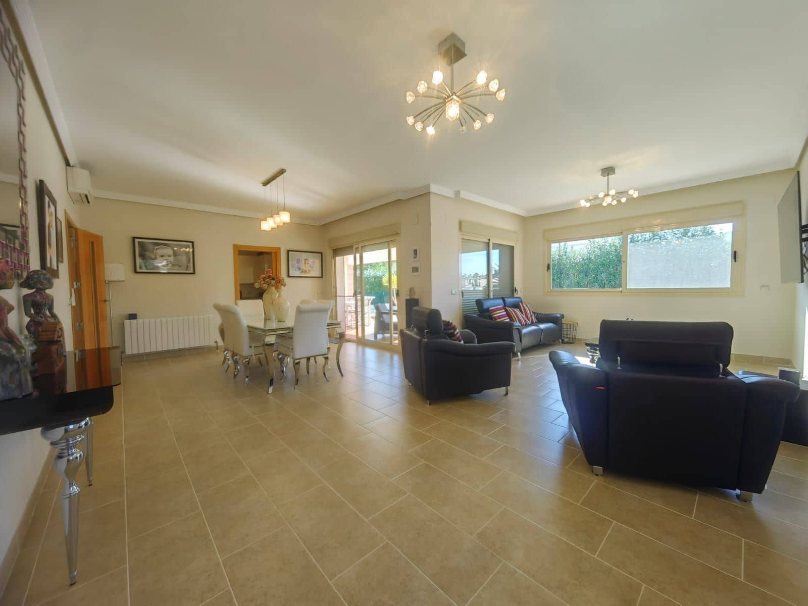 4 slaapkamer Villa te koop in Calpe / Calp met zwembad garage - € 899.500 (Ref: 9346985)