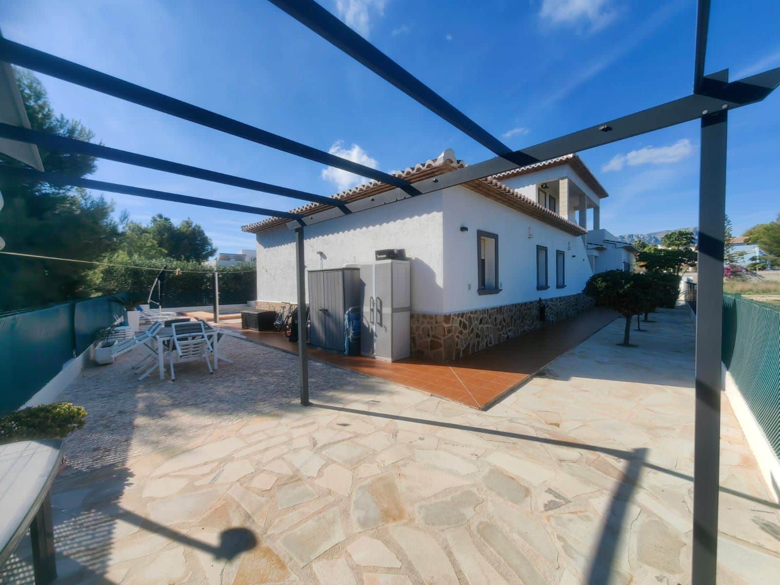 4 slaapkamer Villa te koop in Calpe / Calp met zwembad garage - € 899.500 (Ref: 9346985)