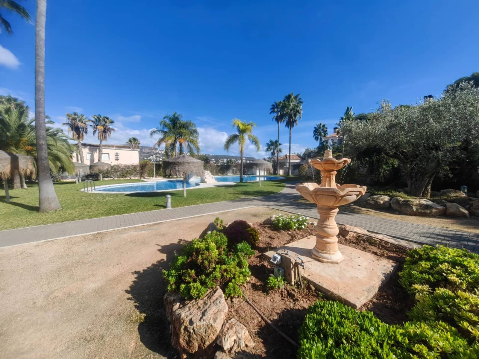 4 sovrum Semi-fristående Villa till salu i Teulada med pool garage - 460 000 € (Ref: 9367026)