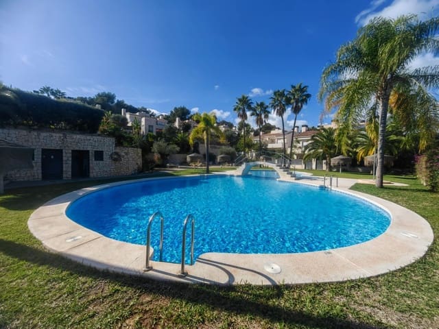 4 slaapkamer Halfvrijstaande villa te koop in Teulada Pueblo, Teulada-Moraira met zwembad garage - € 460.000 (Ref: 9367026)