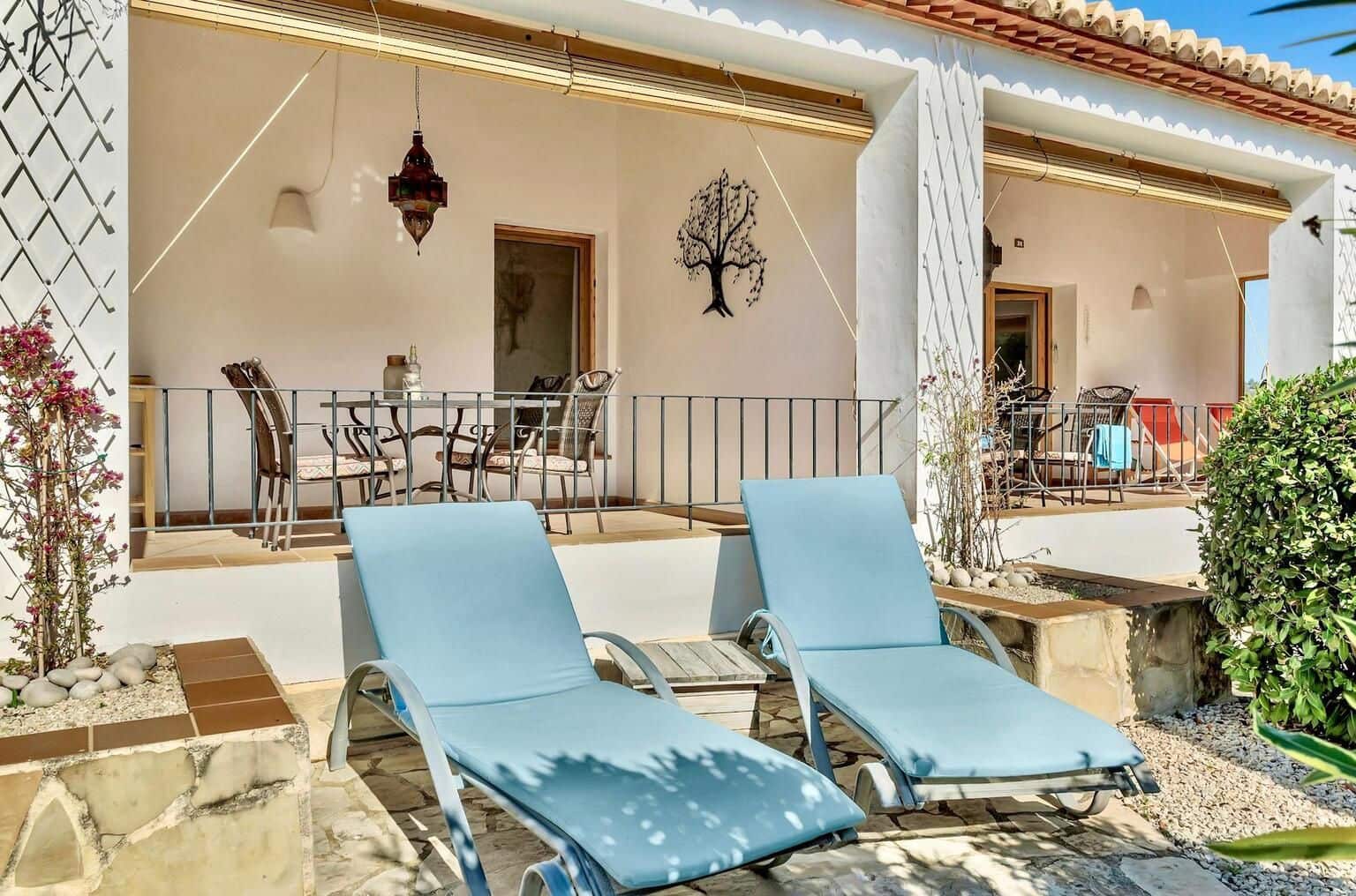 10 makuuhuone Huvila myytävänä paikassa Benissa mukana uima-altaan 
autotalli - 895 000 € (Ref: 9371812)