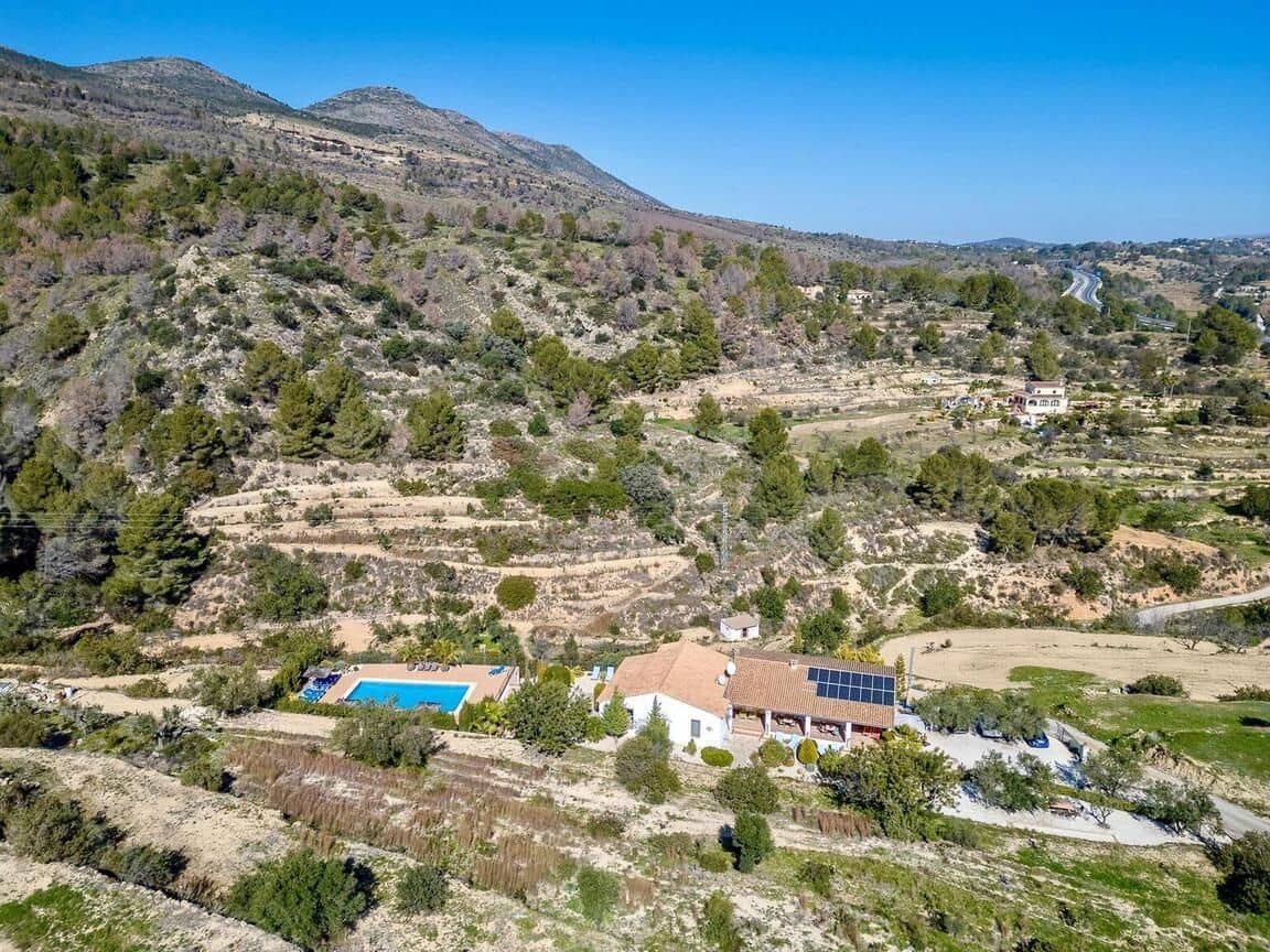 10 makuuhuone Huvila myytävänä paikassa Benissa mukana uima-altaan 
autotalli - 895 000 € (Ref: 9371812)