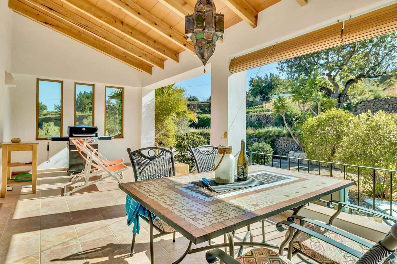 10 makuuhuone Huvila myytävänä paikassa Benissa mukana uima-altaan 
autotalli - 895 000 € (Ref: 9371812)