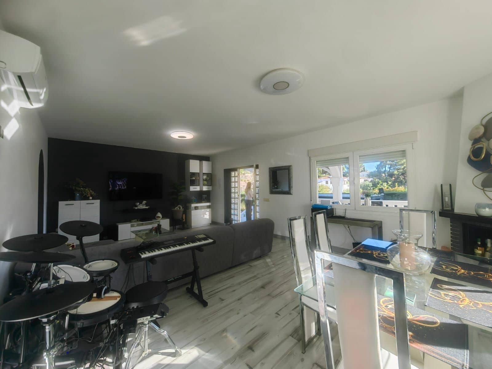 5 soverom Villa til salgs i Calpe / Calp med svømmebasseng garasje - € 795 000 (Ref: 9371813)